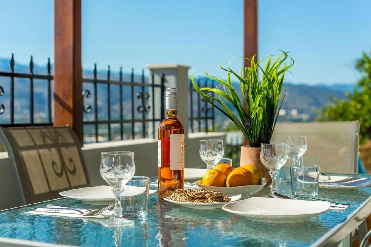 Superior Apartment - Overlooking Chania-With Pool Khania Eksteriør bilde