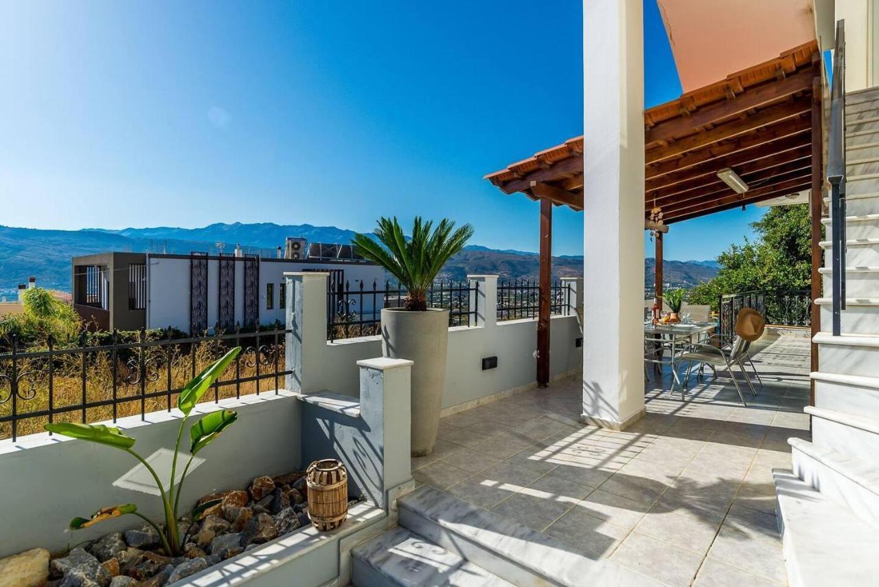 Superior Apartment - Overlooking Chania-With Pool Khania Eksteriør bilde